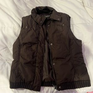 Brown puffer vest